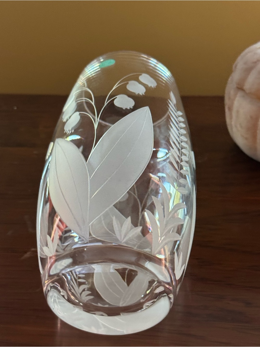 Tiffany & Co. Clear Glass Vase with White Etched Botanical Motif - Picture 5 of 7